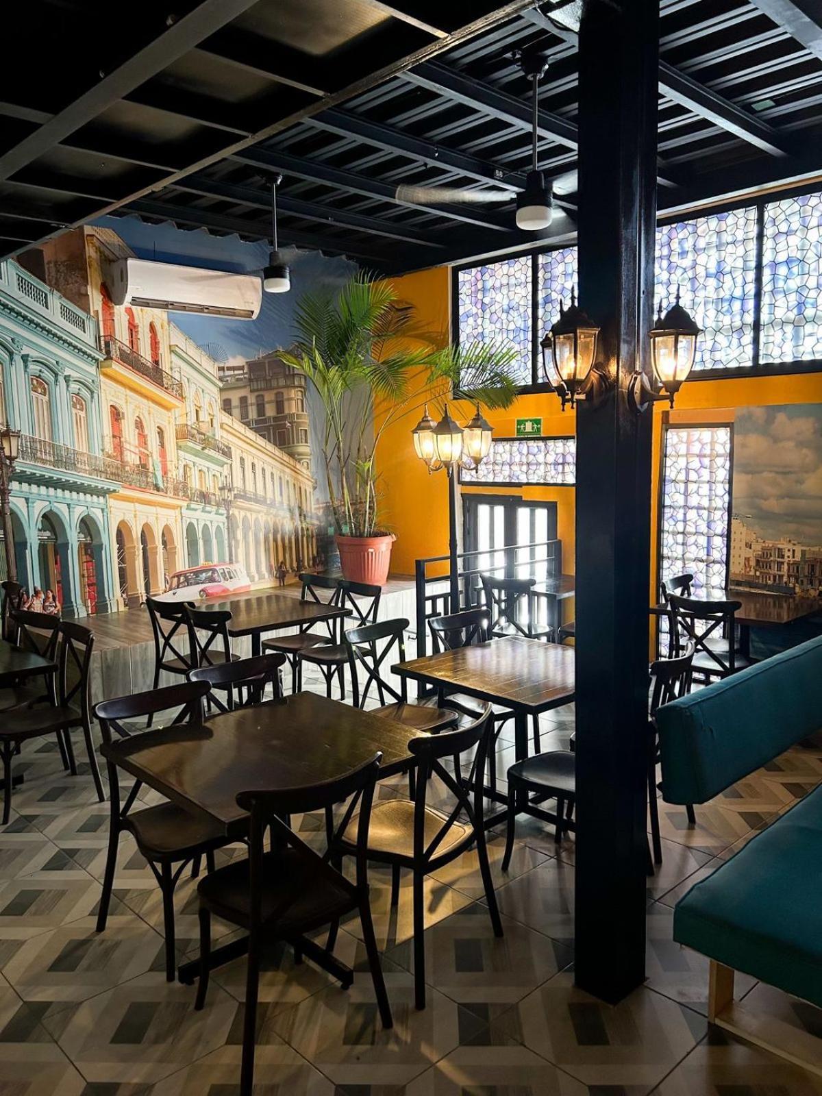 פוארטו ואלארטה Spartacus Hostel Boutique For Men מראה חיצוני תמונה