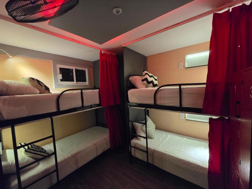 פוארטו ואלארטה Spartacus Hostel Boutique For Men מראה חיצוני תמונה